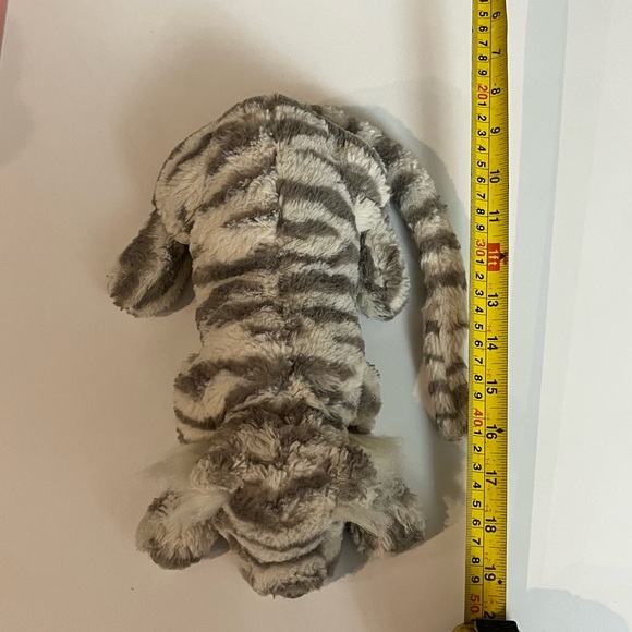 JELLYCAT Sacha Snow Tiger Plush Toy Rare Retired Stuffed Animal - Picture 6 of 6
